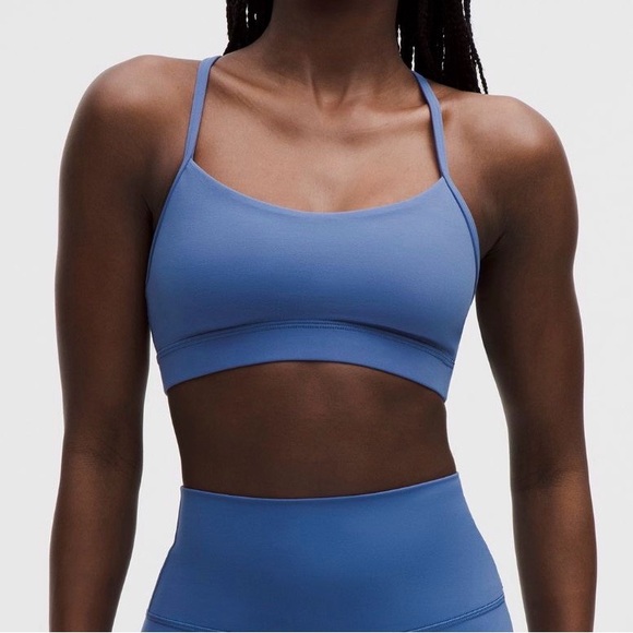 lululemon athletica Tops - 597 Lululemon Flow Y Nulu Bra size 10 in Brilliant blue B NWT